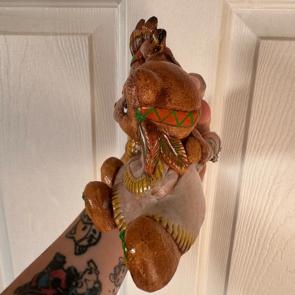 Vintage Hand Painted Ceramic Thanksgiving Teddy Bears Native American Figurine